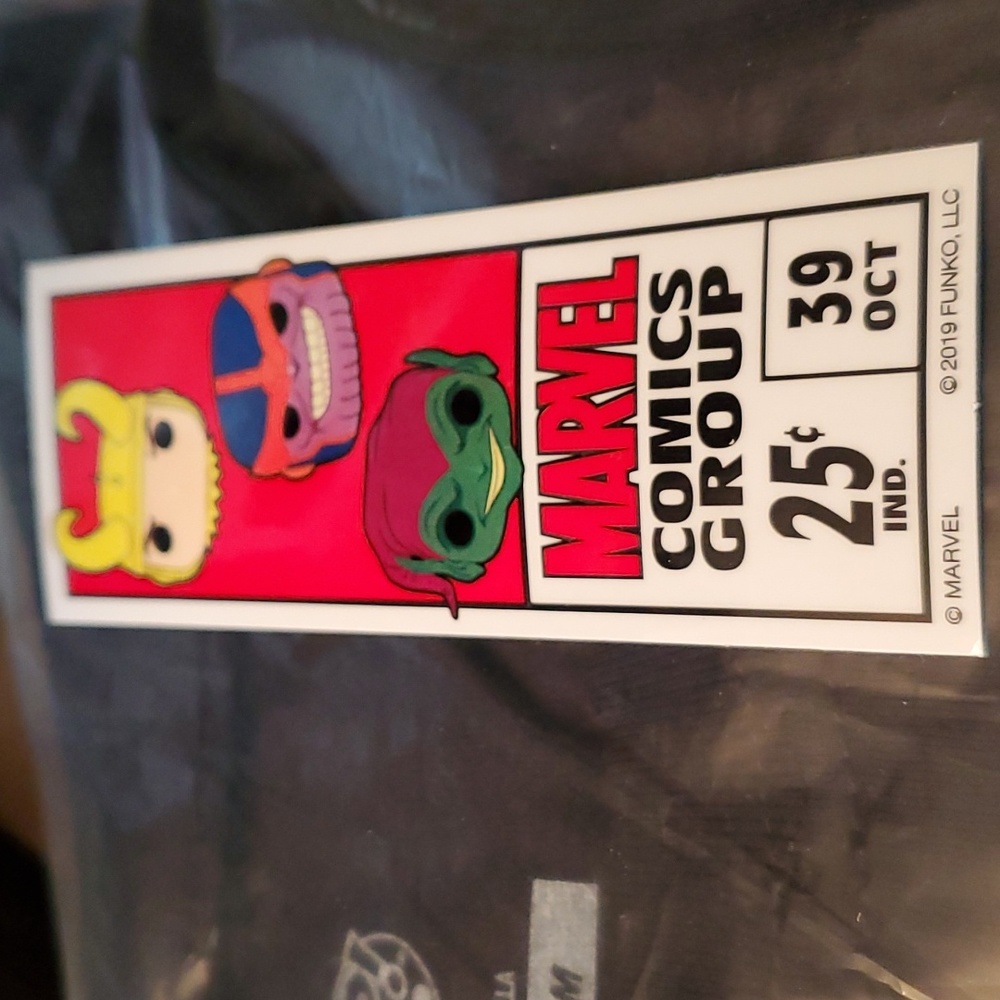 Marvel funko 5 piece collector Corp box - Picture 3 of 12